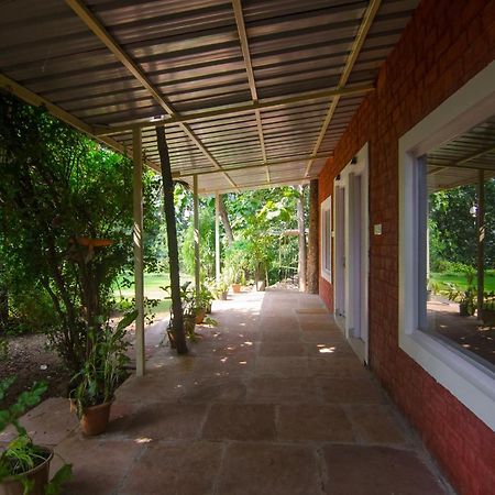 Отель Kolar Jungle Retreat Lawa Khadi Экстерьер фото